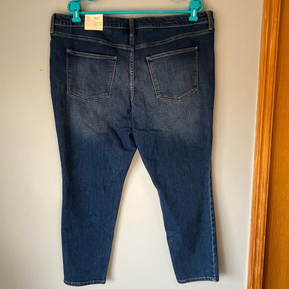 NWT! Universal Thread Medium Wash Mid Rise Skinny Jean Size 18 Short - Picture 2 of 12